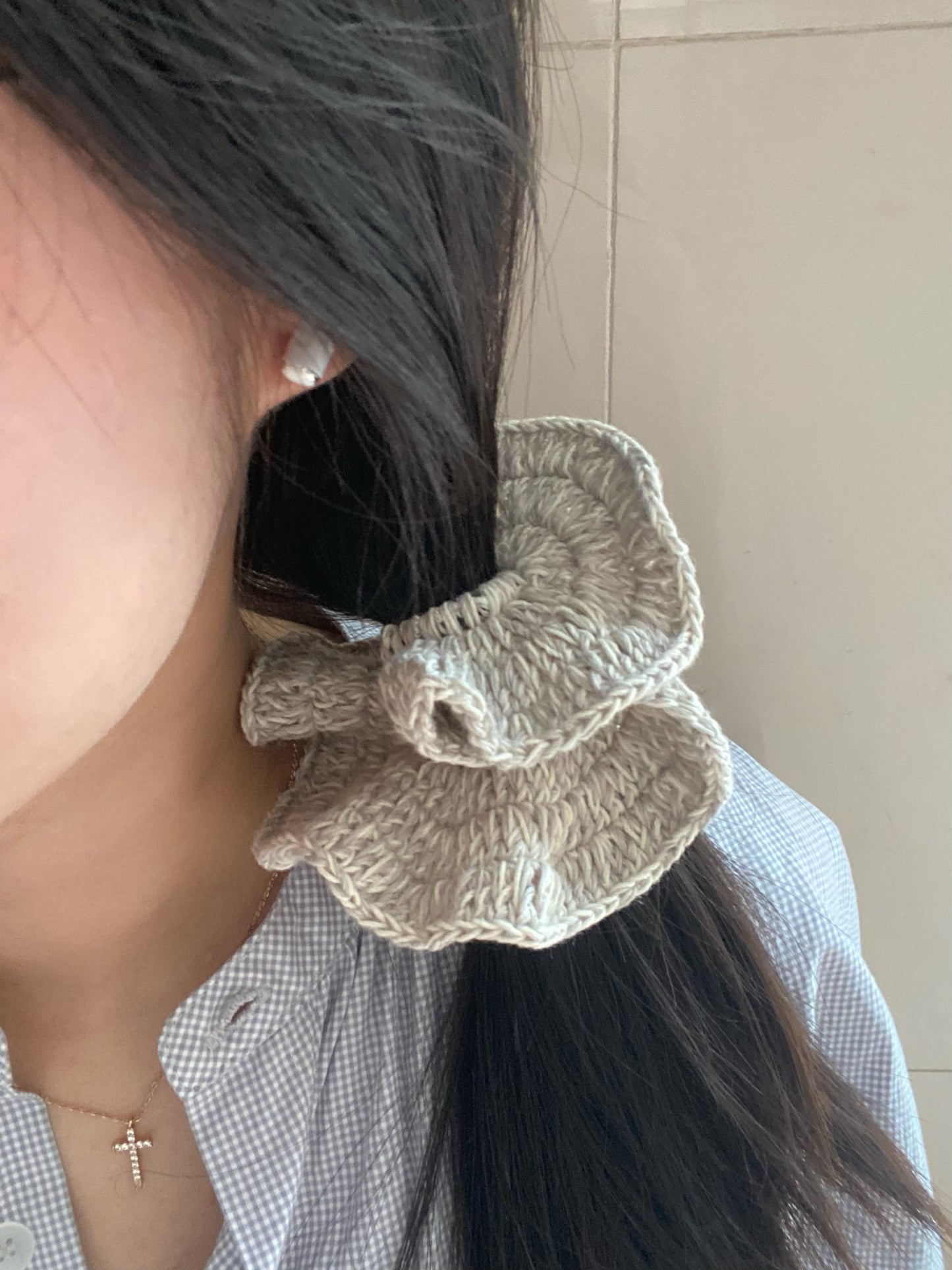 Grey Ruffled Crochet Scrunchies