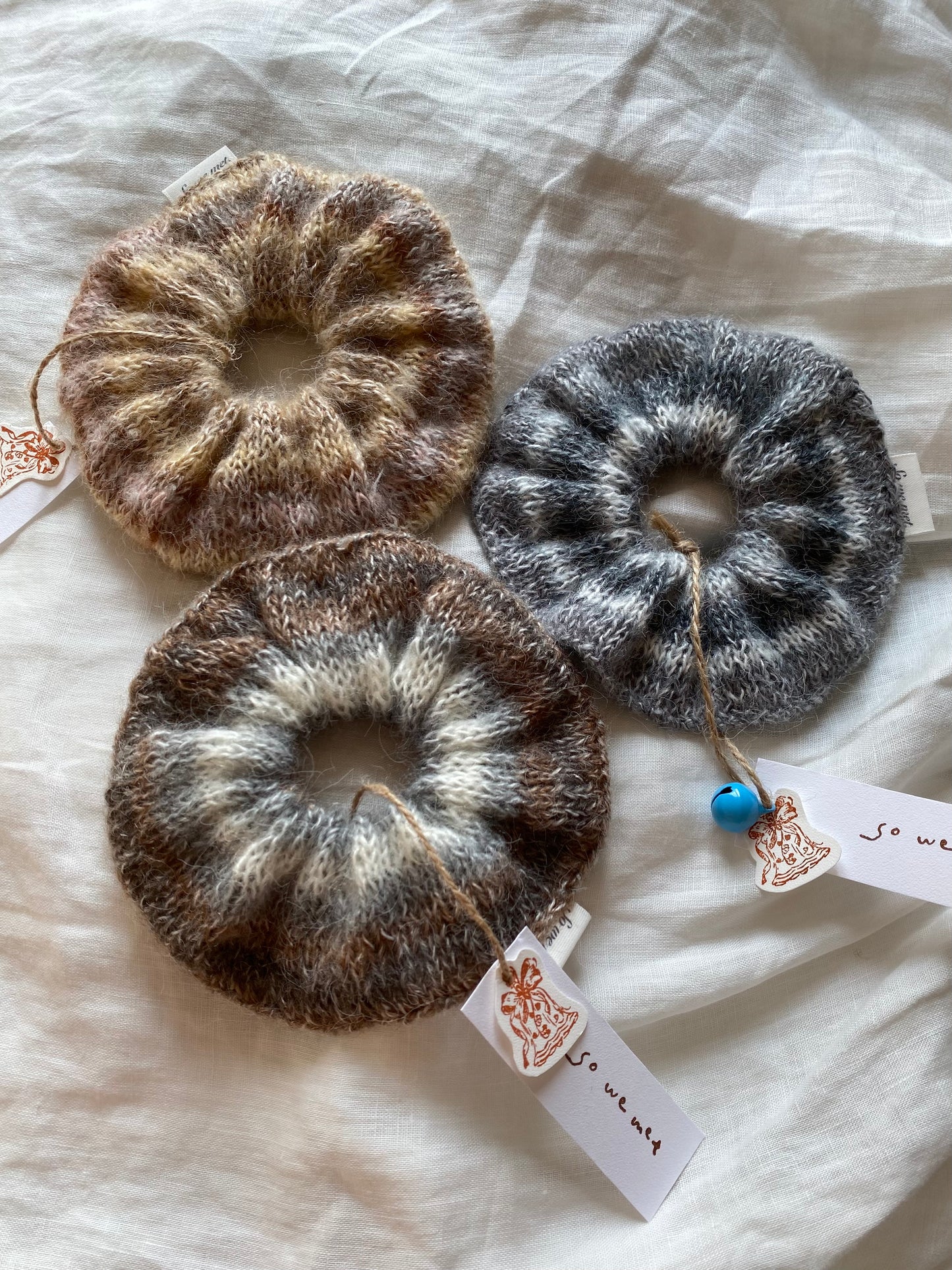 Colorful Knitted Mohair Scrunchie (3 Colors)
