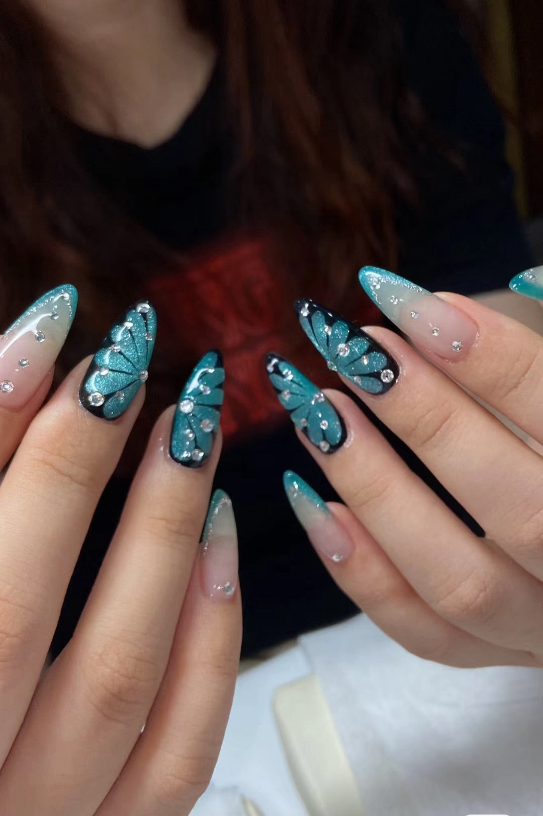 Butterfly - Paripari Nails