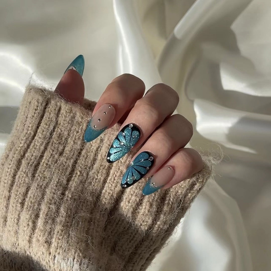 Butterfly - Paripari Nails