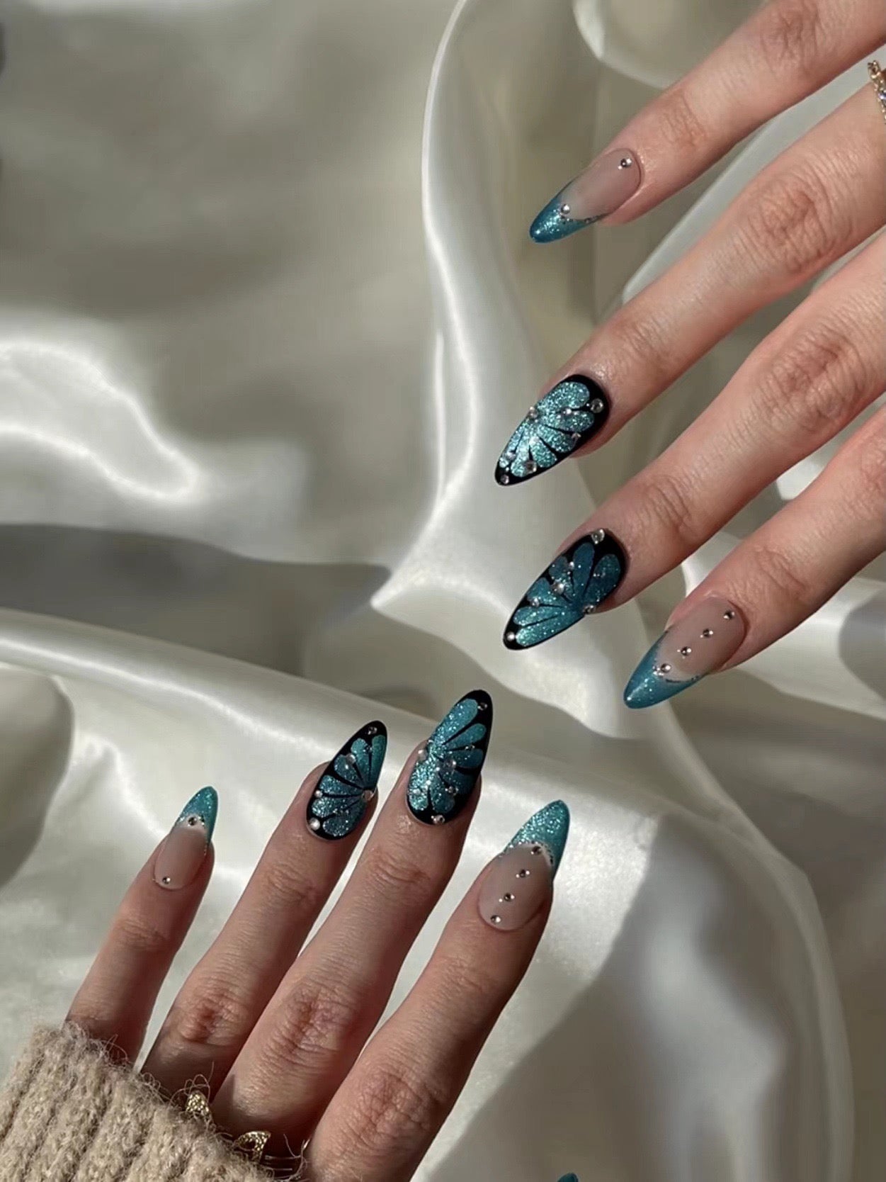 Butterfly - Paripari Nails